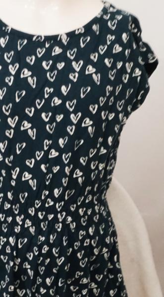 Kurzarmkleid Gr. 134/140 von YFK (4154)